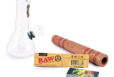 STONERS TOY® Chillum Bong Combo – 6" Clay Chillum + 6" Bong + Raw Rolling Sheet + Roach Book